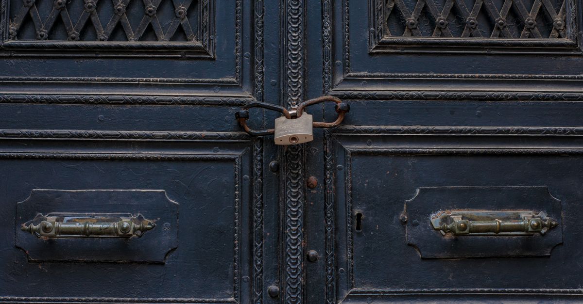 Mortise Lock vs. Cylindrical Lock: Which Belongs on Your Pre-War NYC Door? — 7th Ave Locksmith