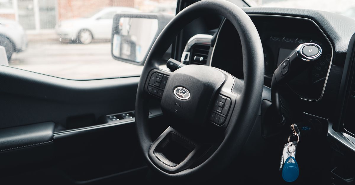 Push-to-Start Fobs, Transponder Keys, and Laser-Cut Keys — Matching the Right Solution to Your Car — 7th Ave Locksmith